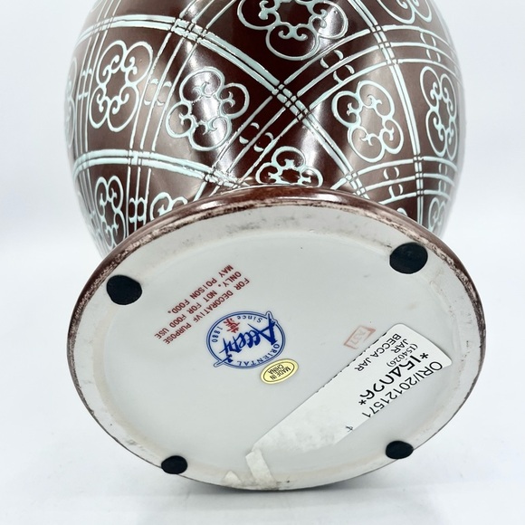 ORIENTAL URN VASE Japanese Brown Glazed Blue Jar Floral Raised Paint 10” T EUC - Picture 4 of 4